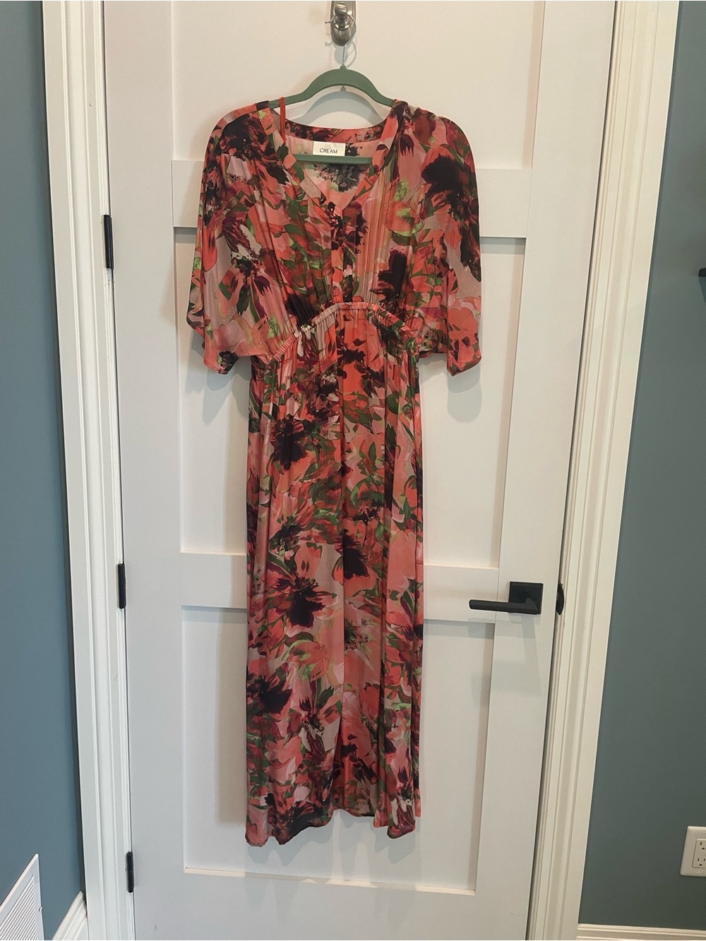 Cream Coral Floral Maxi Dress with Short Sleeves and Elastic Waist